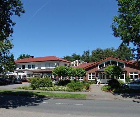 Hotel-Landrestaurant Schnittker Delbrück Buitenkant foto