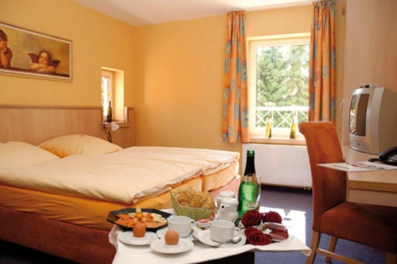 Hotel-Landrestaurant Schnittker Delbrück Kamer foto